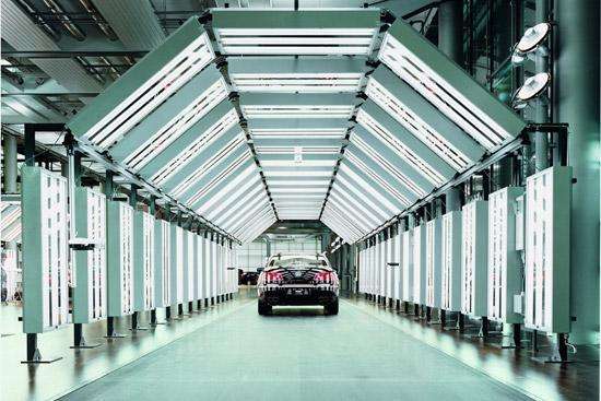 2017年我國(guó)汽車(chē)產(chǎn)量突破2900萬(wàn)輛